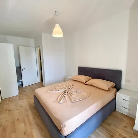 Seaside Sol Shëngjin