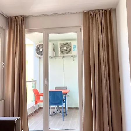 Seaside Sol Apartment *