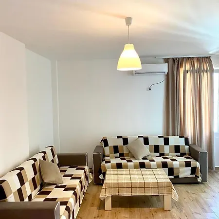 Seaside Sol Apartment